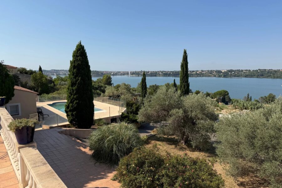 Maison à vendre à Istres — Vue lac — photo 3