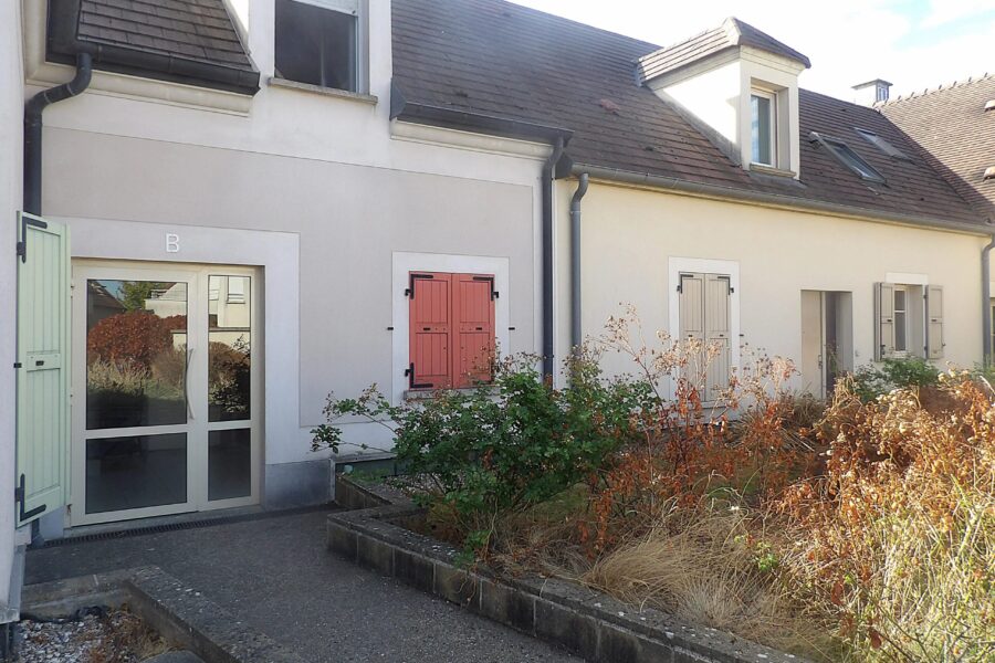 Appartement à vendre à Chessy — Vue parc & jardin — photo 2