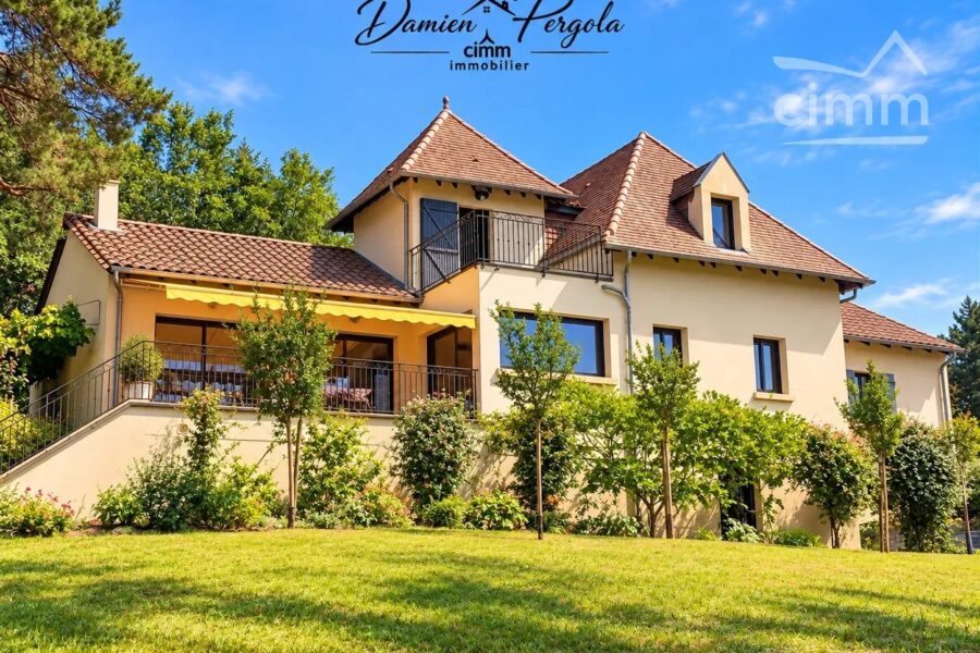 Maison à vendre à Montignac-lascaux — Vue nature — photo 2