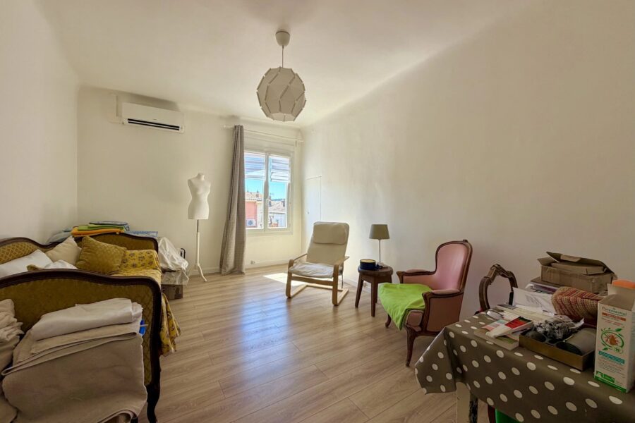 Appartement à vendre à Draguignan — Vue sur la ville — photo 8