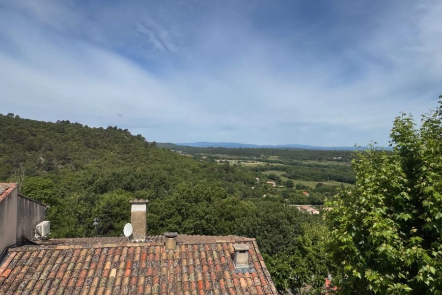 Appartement à vendre à Saint-martin-de-pallières — Vue montagne — photo 1