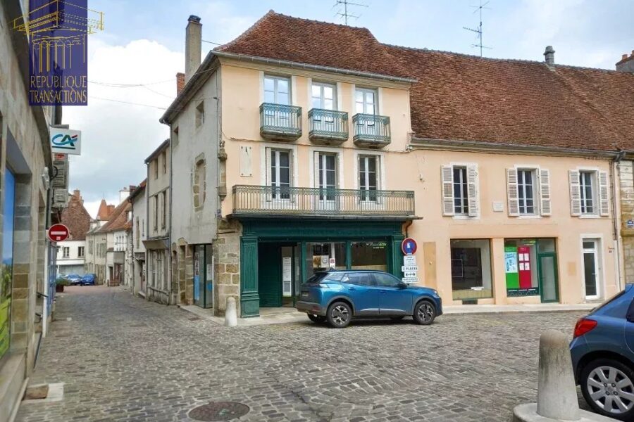 Maison à vendre à Arnay-le-duc — Vue sur la ville — photo 2