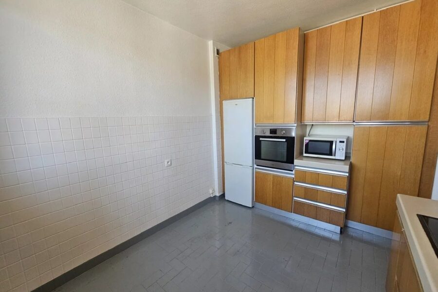 Appartement à vendre à Saint-Étienne — Vue sur la ville — photo 8