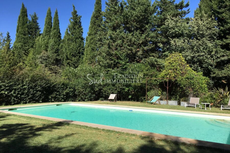 Maison à vendre à Saint-rémy-de-provence — Vue parc & jardin — photo 18