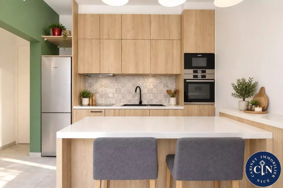 Appartement à vendre à Nice — Vue sur la ville — photo 5