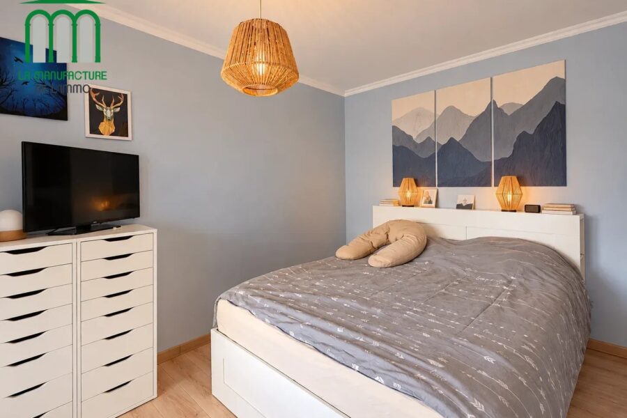 Appartement à vendre à Saint-Étienne — Vue montagne — photo 8
