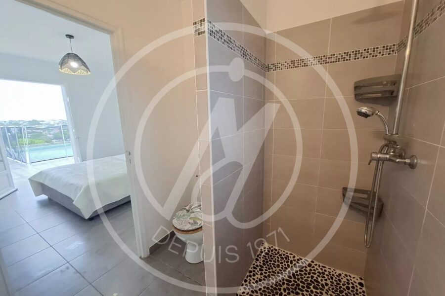 Maison à louer à Petit-bourg — Vue mer — photo 11