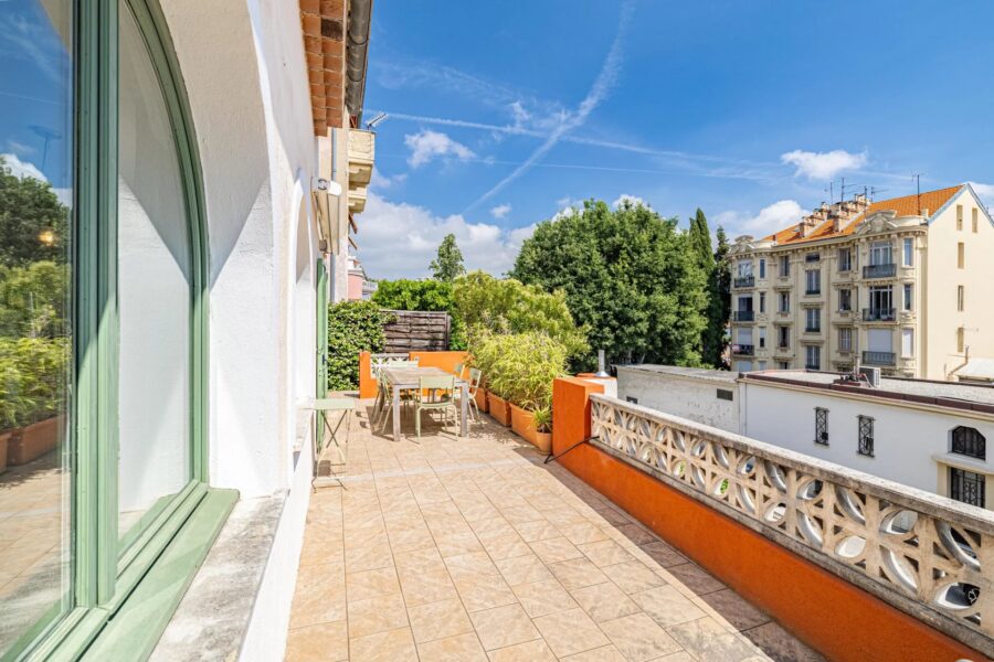 Maison à vendre à Nice — Vue montagne — photo 5