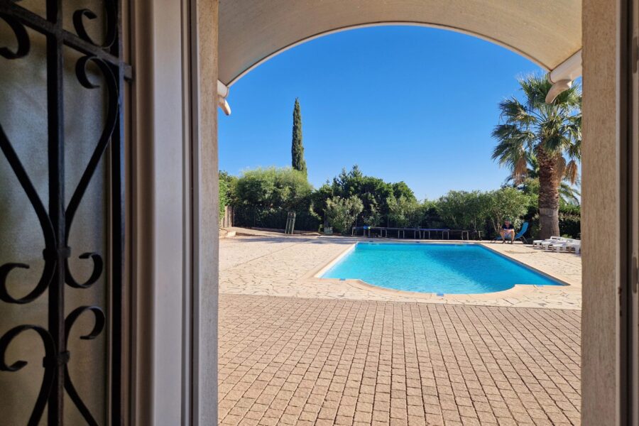 Maison à vendre à Sainte-maxime — Vue mer — photo 8
