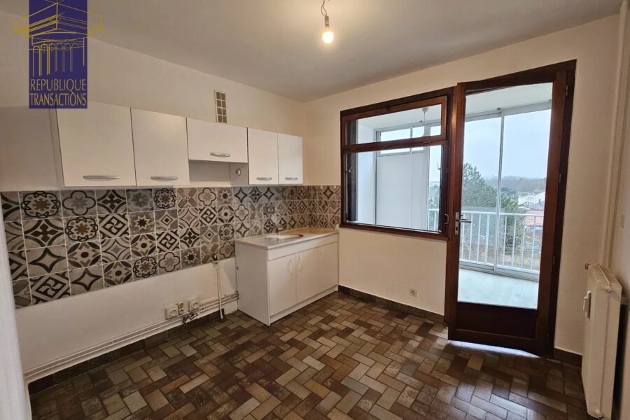 Appartement à vendre à Beaune — Vue sur la ville — photo 4