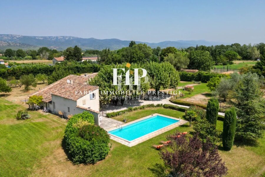 Maison à vendre à Aix-en-provence — Vue nature — photo 1