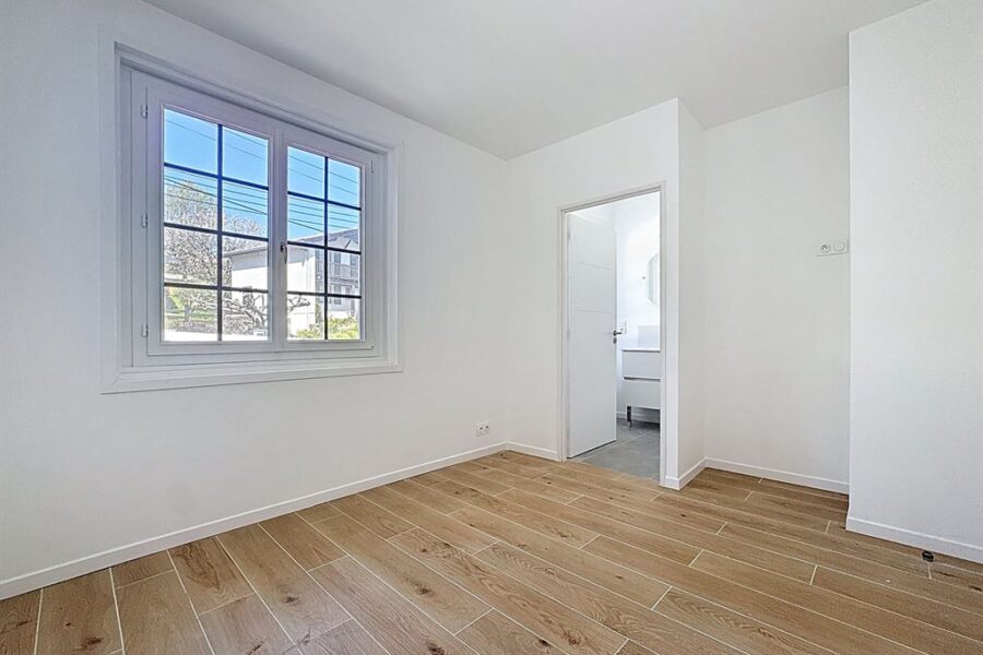 Maison à vendre à St jean de luz — Vue montagne — photo 10