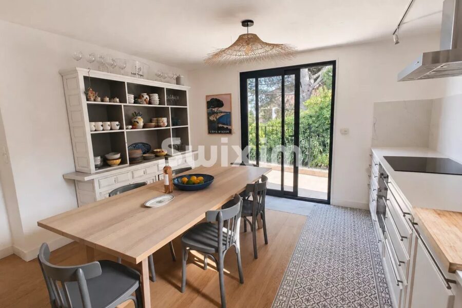 Maison à vendre à Sainte-maxime — Vue mer — photo 10