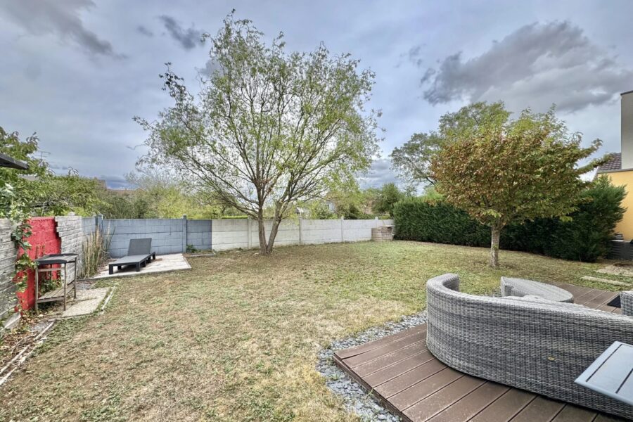 Maison à vendre à Kembs — Vue parc & jardin — photo 14