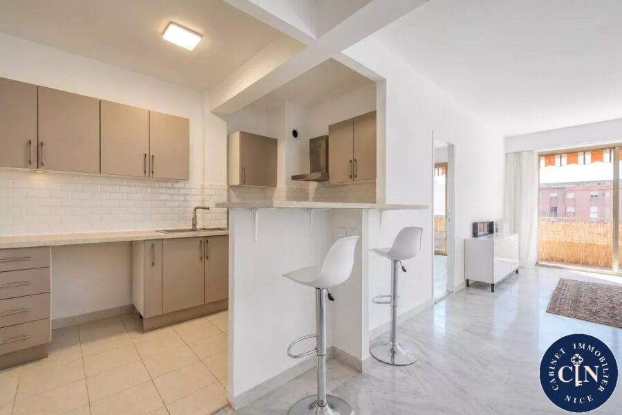 Appartement à vendre à Nice — Vue sur la ville — photo 5