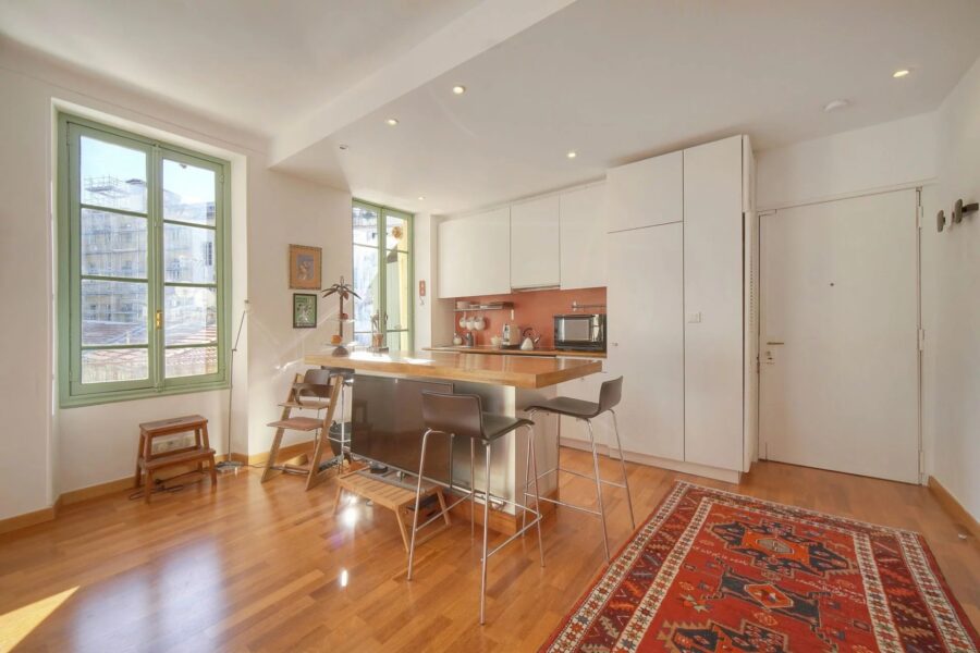 Appartement à vendre à Nice — Vue sur la ville — photo 5