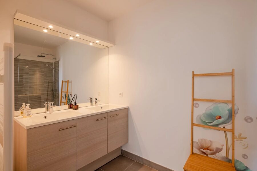 Appartement à vendre à Cavalaire-sur-mer — Vue parc & jardin — photo 20
