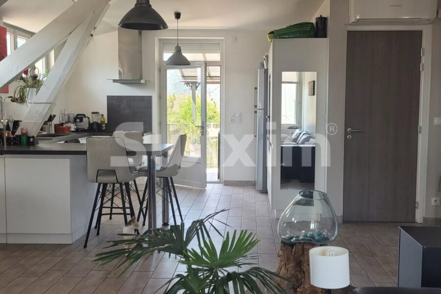 Appartement à vendre à Aix-les-bains — Vue montagne — photo 2