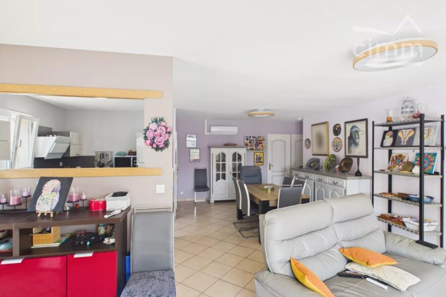 Maison à vendre à Lagorce — Vue montagne — photo 8