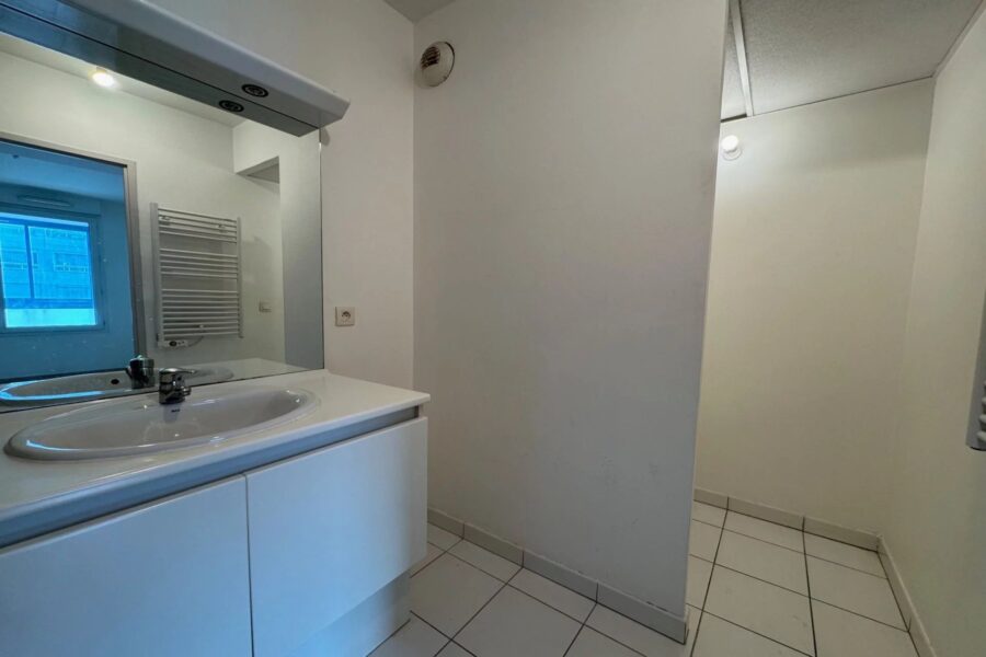 Appartement à vendre à Marseille 8ème — Vue sur la ville — photo 34