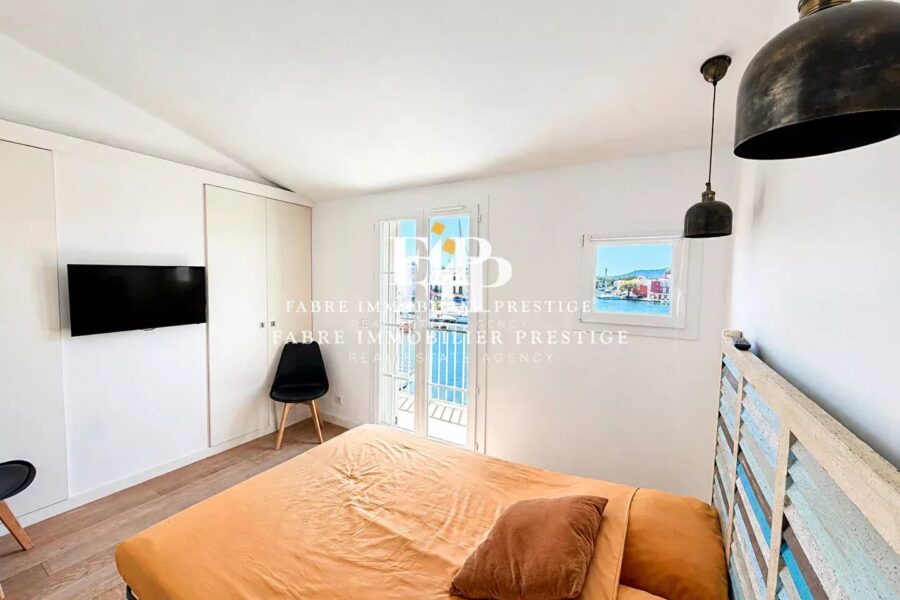 Maison à vendre à Grimaud — Vue marina & port — photo 6