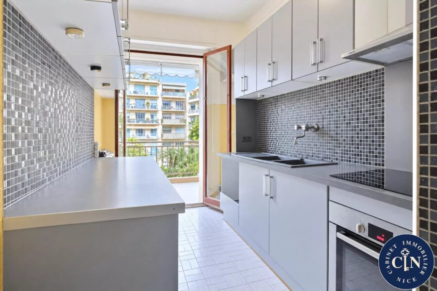 Appartement à vendre à Nice — Vue sur la ville — photo 4