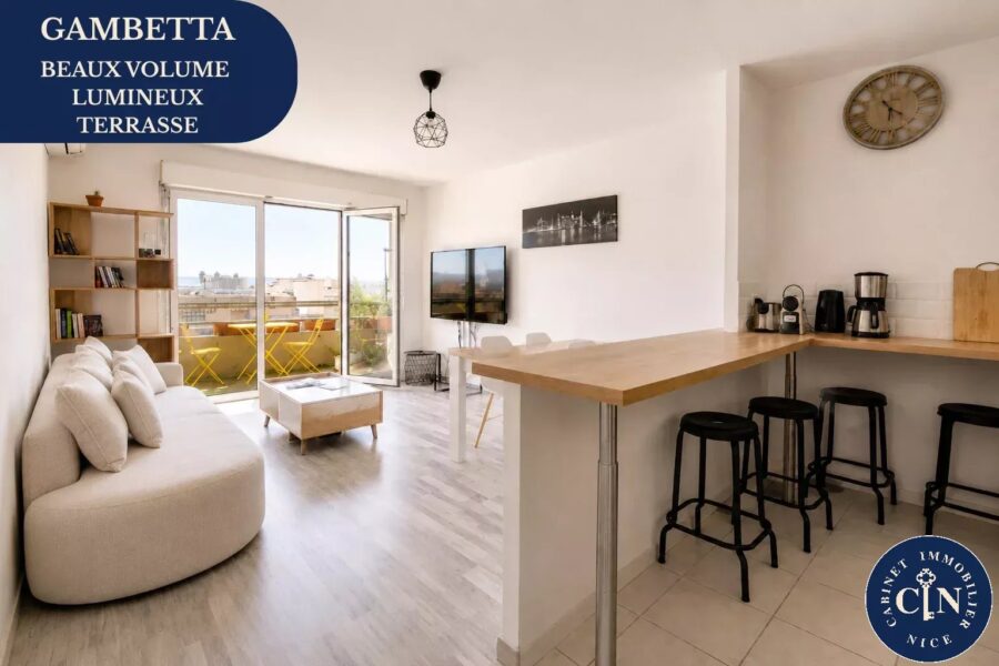 Appartement à vendre à Nice — Vue sur la ville — photo 2