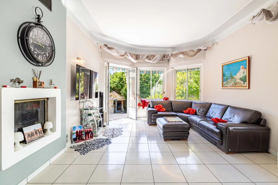 Maison à vendre à Nice — Vue parc & jardin — photo 6
