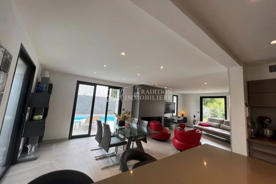 Maison à vendre à Maussane-les-alpilles — Vue parc & jardin — photo 12