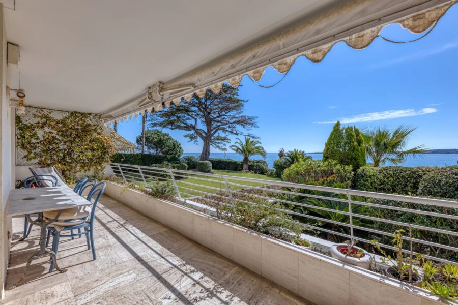 Appartement à vendre à Cannes — Vue mer — photo 1