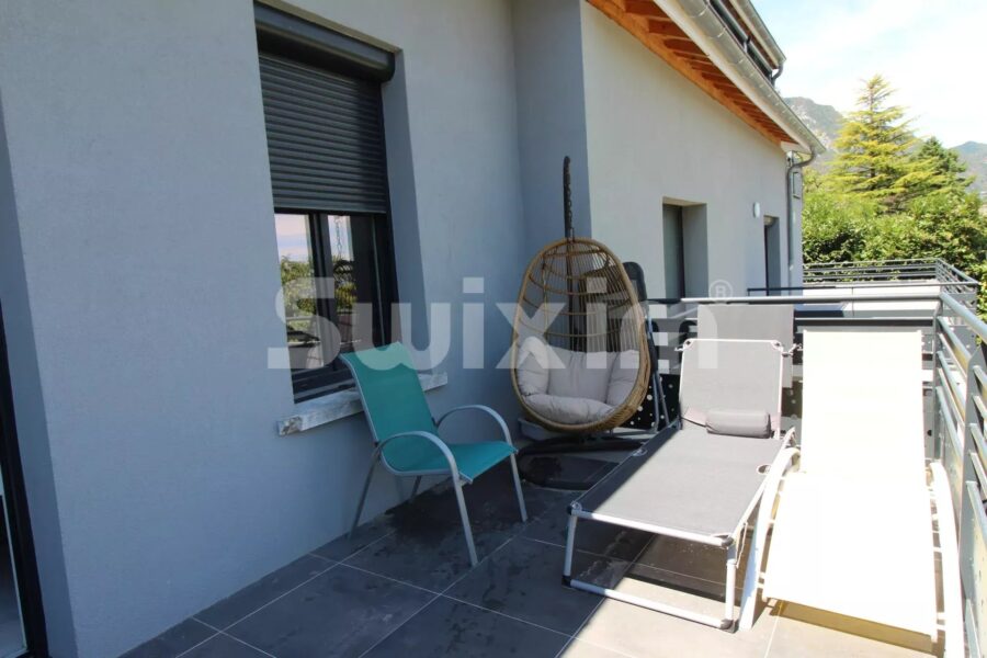 Appartement à vendre à Le bourget-du-lac — Vue lac — photo 2