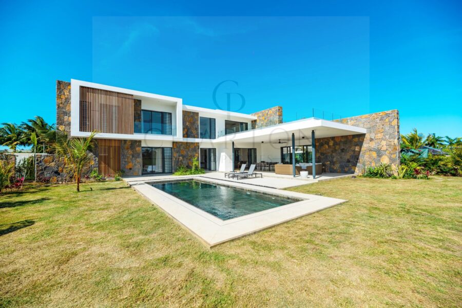 Maison à vendre à Roches noires — Vue parc & jardin — photo 2
