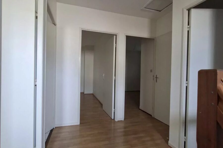 Maison à louer à Valence — Vue parc & jardin — photo 9