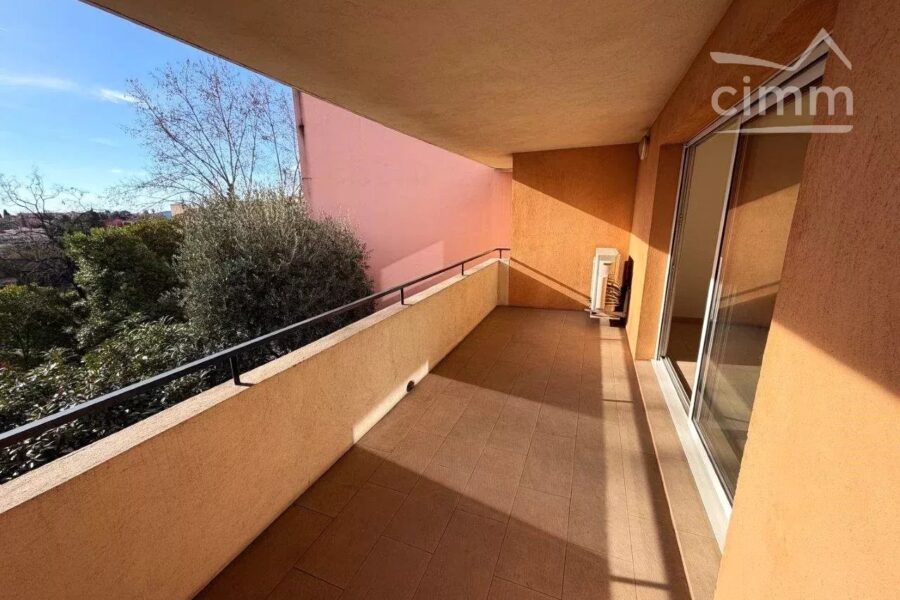 Appartement à vendre à Grasse — Vue montagne — photo 3