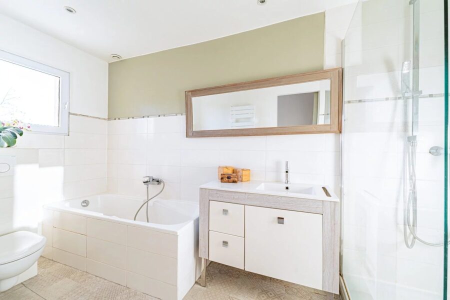 Maison à vendre à Chavenay — Vue parc & jardin — photo 10