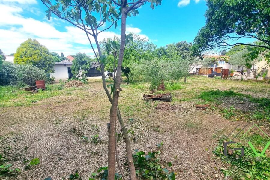 Terrain à vendre à Uchaud — Vue dégagée — photo 2