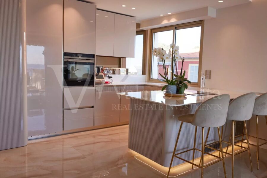Appartement à vendre à Roquebrune-cap-martin — Vue mer — photo 7