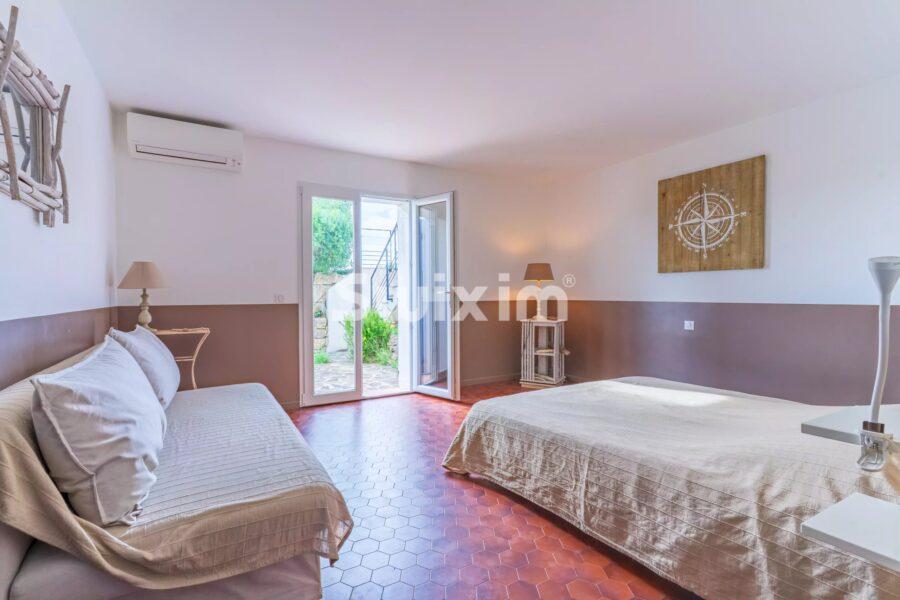 Maison à vendre à Cavalaire-sur-mer — Vue mer — photo 12