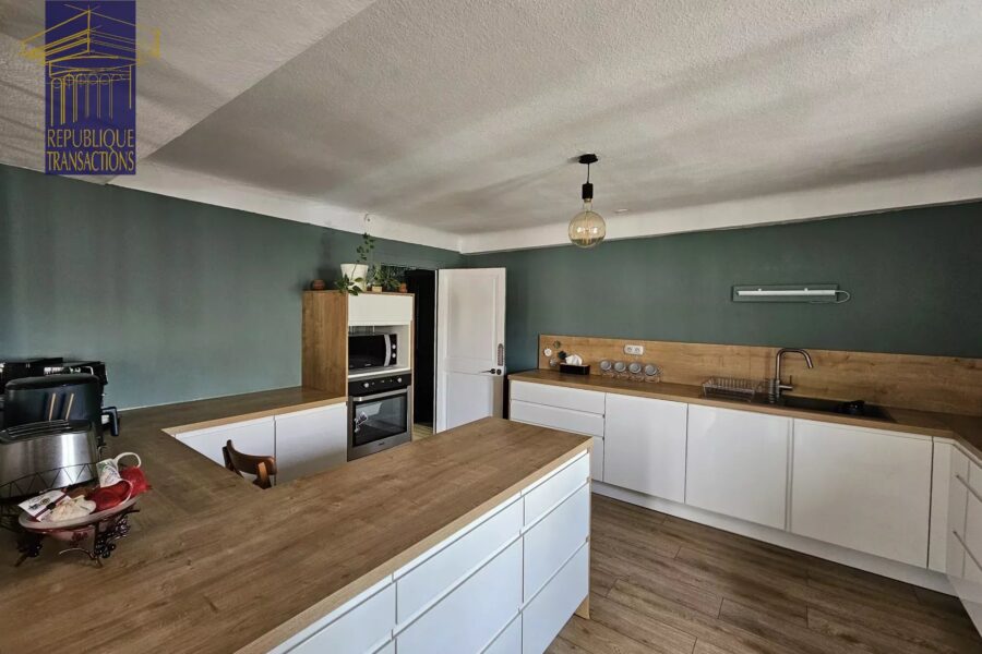 Appartement à vendre à Beaune — Vue sur la ville — photo 5