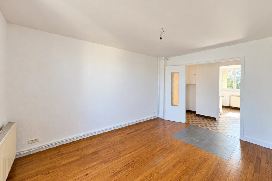Appartement à vendre à Saint-Étienne — Vue nature — photo 4