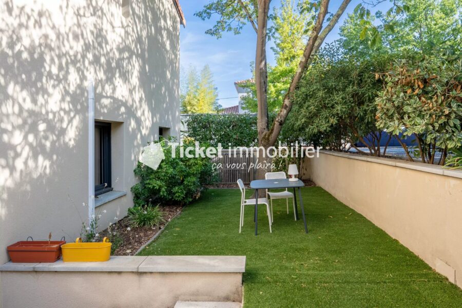 Maison à vendre à Cornebarrieu — Vue parc & jardin — photo 23