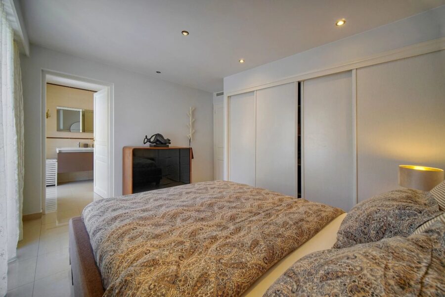 Appartement à vendre à Théoule-sur-mer — Vue mer — photo 25