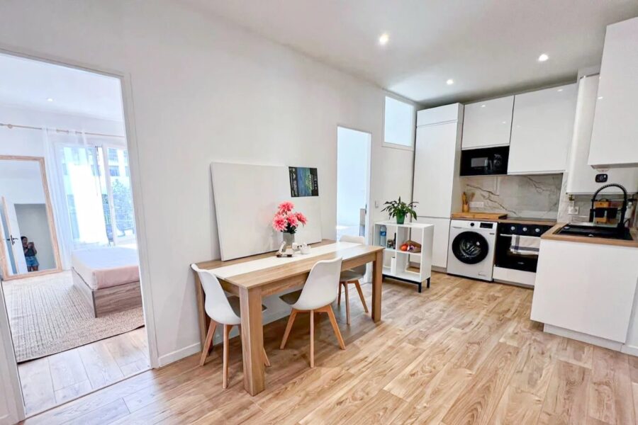 Appartement à louer à Nice — Vue sur la ville — photo 2