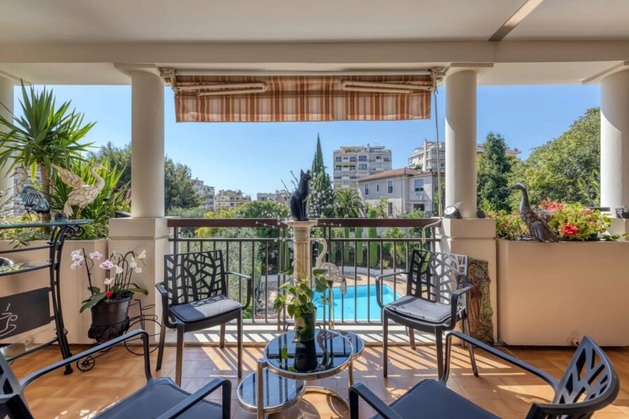 Appartement à vendre à Cannes — Vue parc & jardin — photo 8