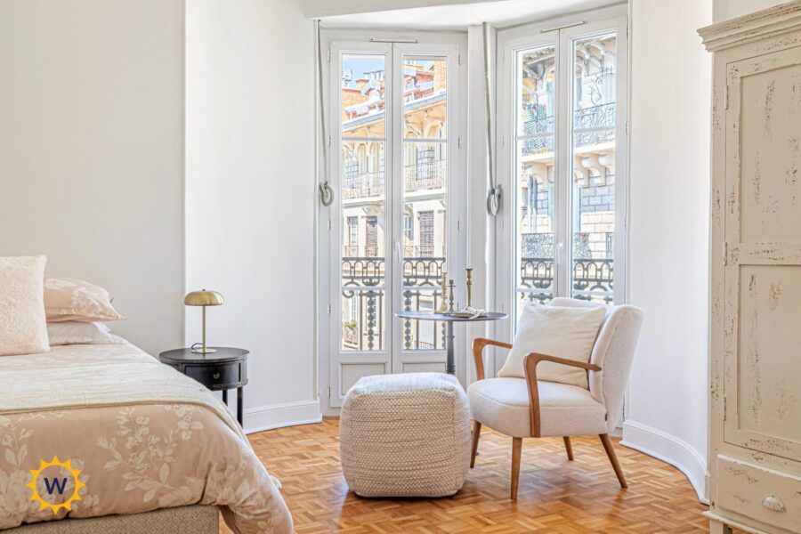 Appartement à louer à Nice — Vue sur la ville — photo 7
