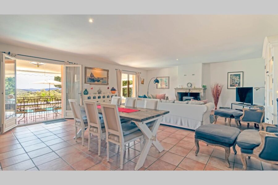 Maison à vendre à La garde-freinet — Vue montagne — photo 6
