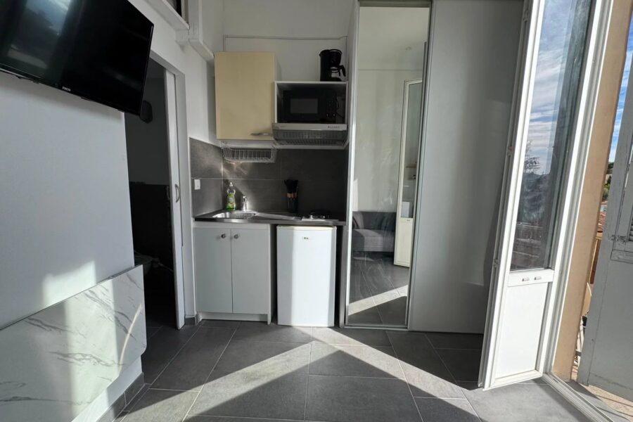Appartement à louer à Nice — Vue sur la ville — photo 6