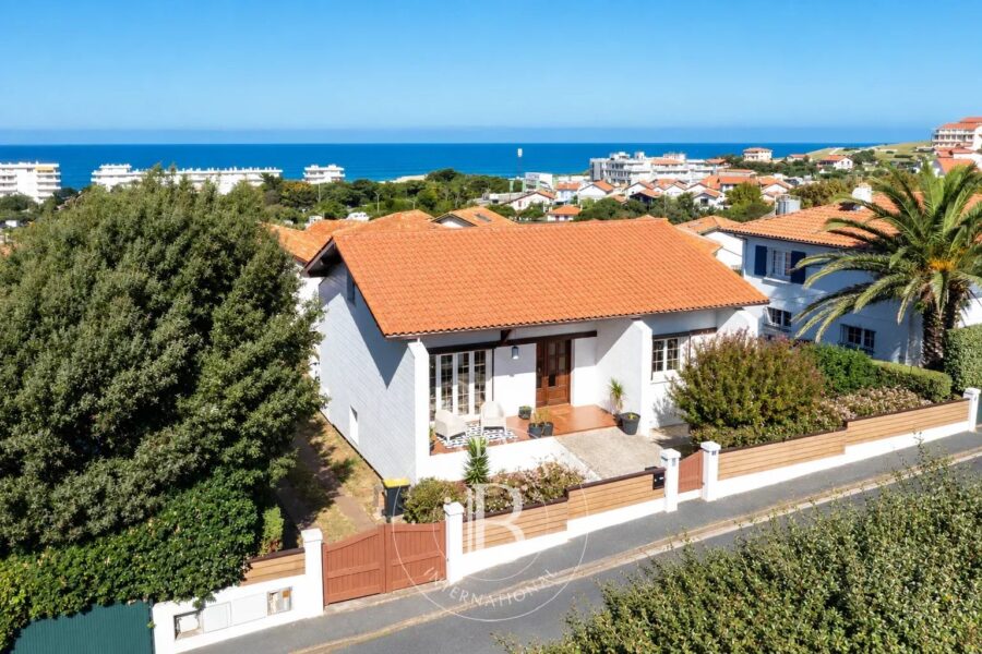 Maison à vendre à Biarritz — Vue mer — photo 4