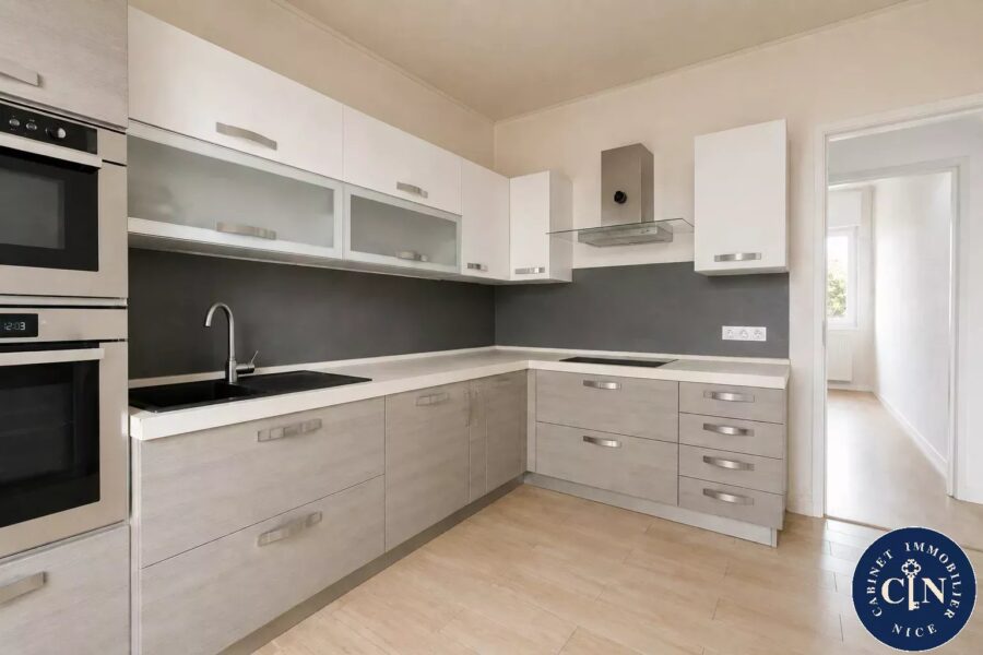 Appartement à vendre à Nice — Vue montagne — photo 5