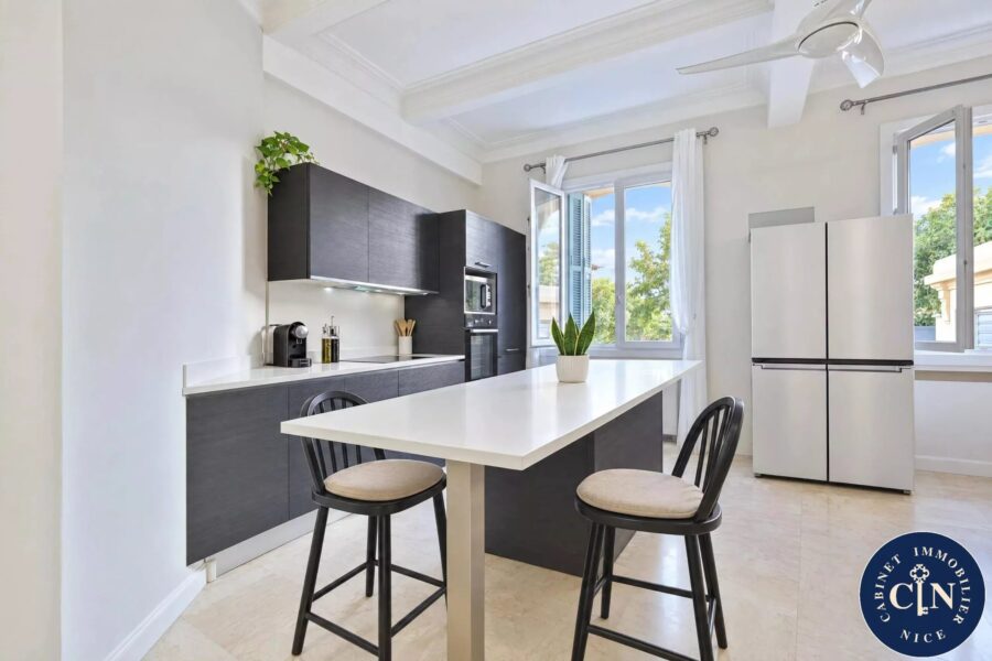 Appartement à vendre à Nice — Vue parc & jardin — photo 4